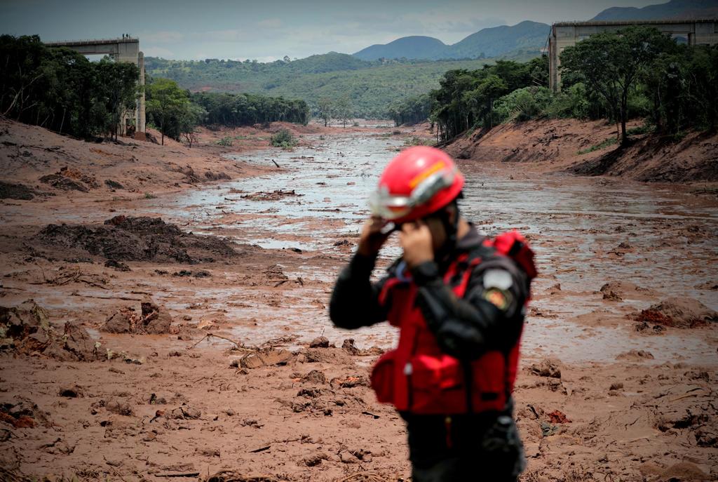 La justicia brasileña incrementó a 73 millones de dólares el valor de la multa sobre la minera Vale si no presenta en un plazo de 72 horas un informe técnico sobre los riesgos e impactos del posible rompimiento de una presa de residuos en Minas Gerais. (ARCHIVO)