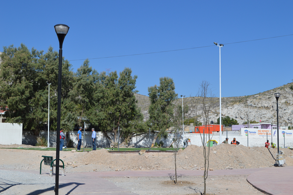 Se realizan mejoras en la infraestructura general del Complejo Cultural y Deportivo La Jabonera de Torreón. (ROBERTO ITURRIAGA)