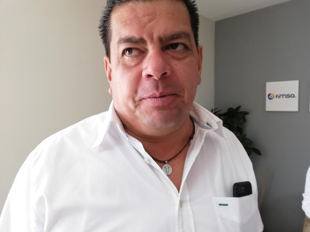 Raúl Villegas Morales, candidato a la alcaldía de Lerdo por el Partido Acción Nacional, planteó ante socios de la CMIC Laguna, su propuesta de trabajo para mejorar las condiciones del municipio. (EL SIGLO DE TORREÓN)