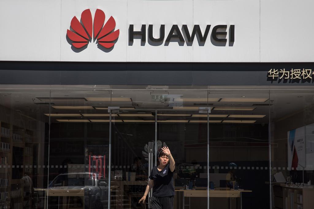 EUA teme que China use las redes 5G de Huawei para espionaje, unas acusaciones que la compañía china ha rechazado categóricamente en el pasado. (ARCHIVO)