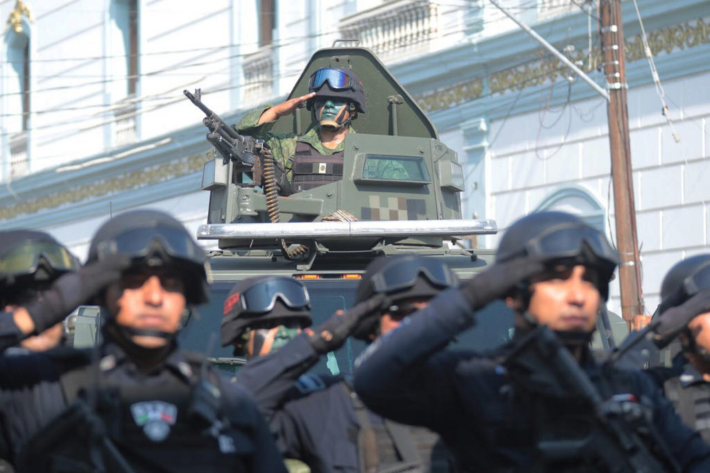  Expertos en materia de seguridad en México pidieron este martes que se busque una alternativa a la militarización para garantizar los derechos humanos, en relación a la puesta en funcionamiento de la polémica Guardia Nacional. (ARCHIVO)