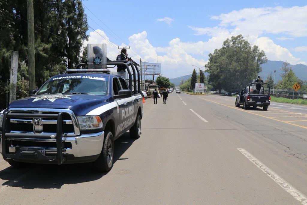 Enfrentamiento deja 10 muertos en Michoacán