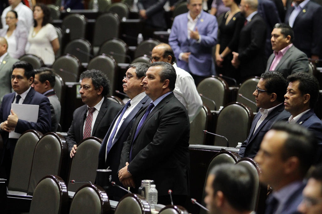Los partidos representados en la Cámara de Diputados adelantaron los votos a favor de su respectivas bancadas a la minuta de leyes secundarias en materia de Guardia Nacional. (NOTIMEX)