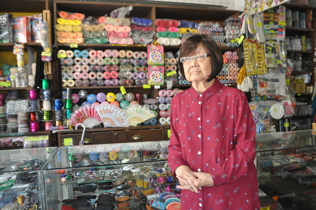 María Cristina Masako Tanaka Tsuji se siente orgullosa de mantener el legado de su familia con la tienda La Japonesa. (EL SIGLO DE TORREÓN)