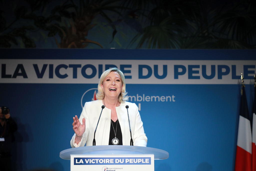 La líder de la ultraderechista Agrupación Nacional, Marine Le Pen, instó hoy al presidente francés, Emmanuel Macron, a disolver la Asamblea Nacional y convocar elecciones legislativas 'para conocer la verdadera opinión del país'. (EFE)