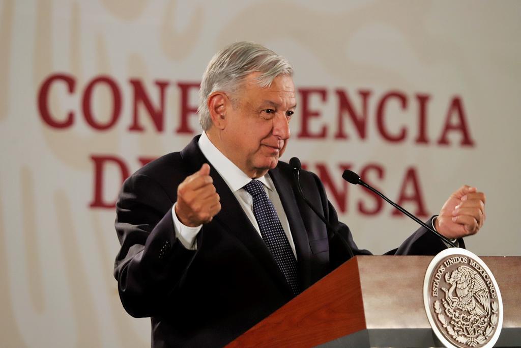 López Obrador busca que con las 100 universidades del programa Benito Juárez (BJ) se ofrezca estudios gratuitos a 300 mil jóvenes. (NOTIMEX)
