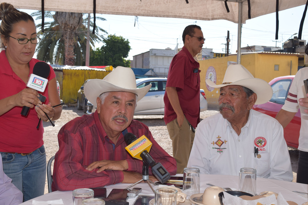 Los campesinos no han emigrado al partido Morena, aclaró el dirigente de la CNC en Gómez Palacio. (EL SIGLO DE TORREÓN) 
