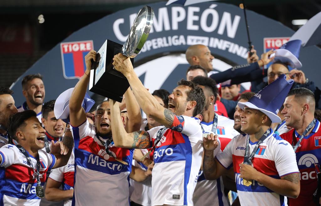 Con dos goles, Tigre se convirtió en el campeón de la Copa de la Superliga. (EFE)