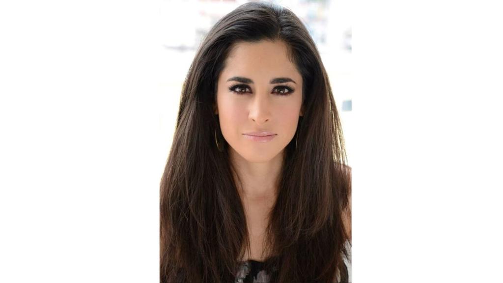 Adiós. La actriz de teatro Sandra Cobián Bichir perdió la vida el domingo en un accidente en el bulevar Ejército Mexicano. Los actores no se han pronunciado al respecto. (ESPECIAL)