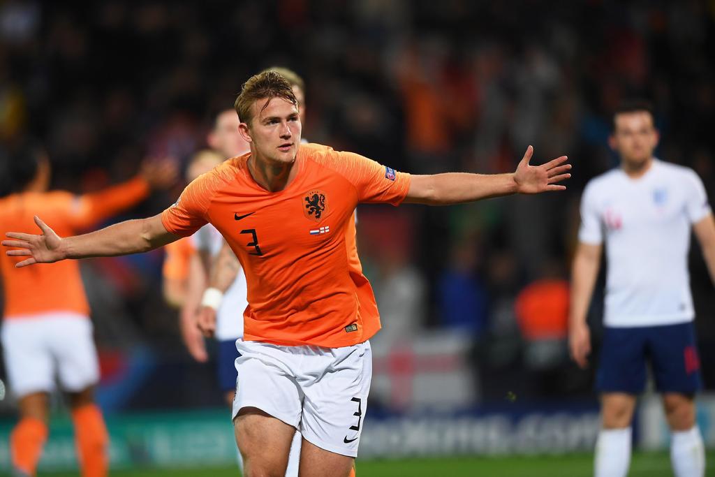 El zaguero De Ligt decretó el gol del empate con el que Holanda llegó hasta los tiempos extra para definir su pase a la final contra Portugal. (EFE)