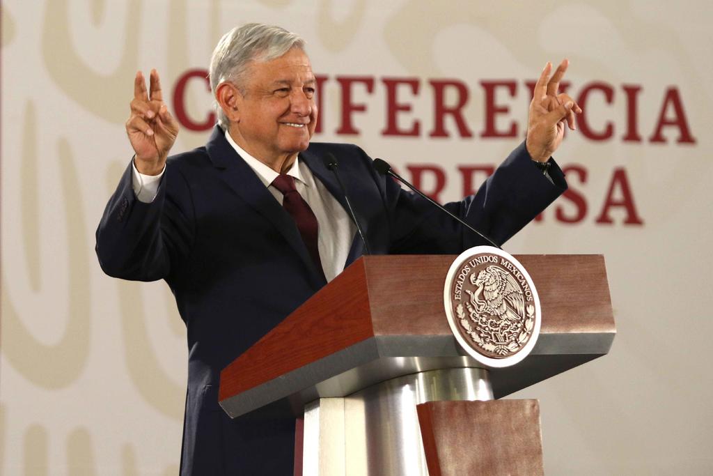 El presidente dijo que el acto en defensa de la dignidad de México que convocó para este sábado en Tijuana, frontera con EEUU, será ahora un escenario para celebrar el acuerdo.