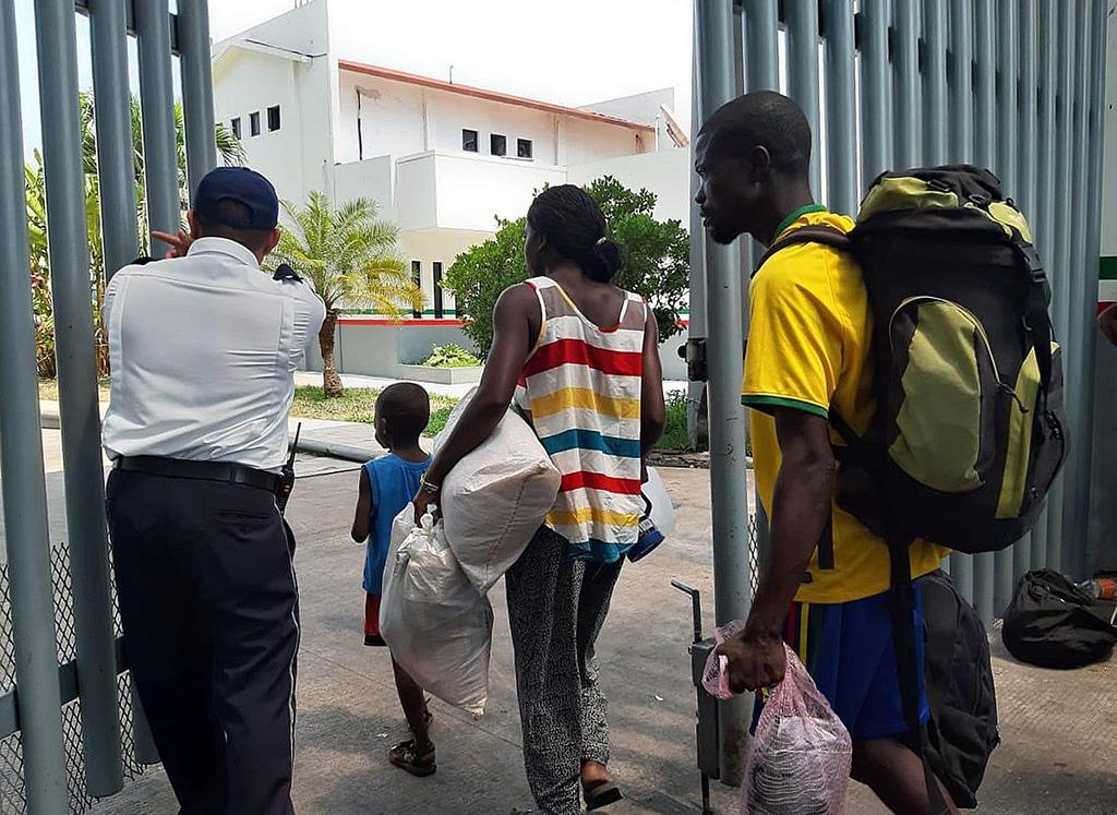Más de 100 elementos del Servicio de Protección Federal (SPF) de la Secretaría de Seguridad y Protección Ciudadana (SSPC) fueron desplegados en la Estación Migratoria Siglo XXI del Instituto Nacional de Migración (INM) en Tapachula, Chiapas. (ARCHIVO)