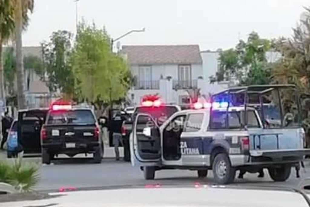 Detienen a hombre que amagó con arma de fuego en Torreón