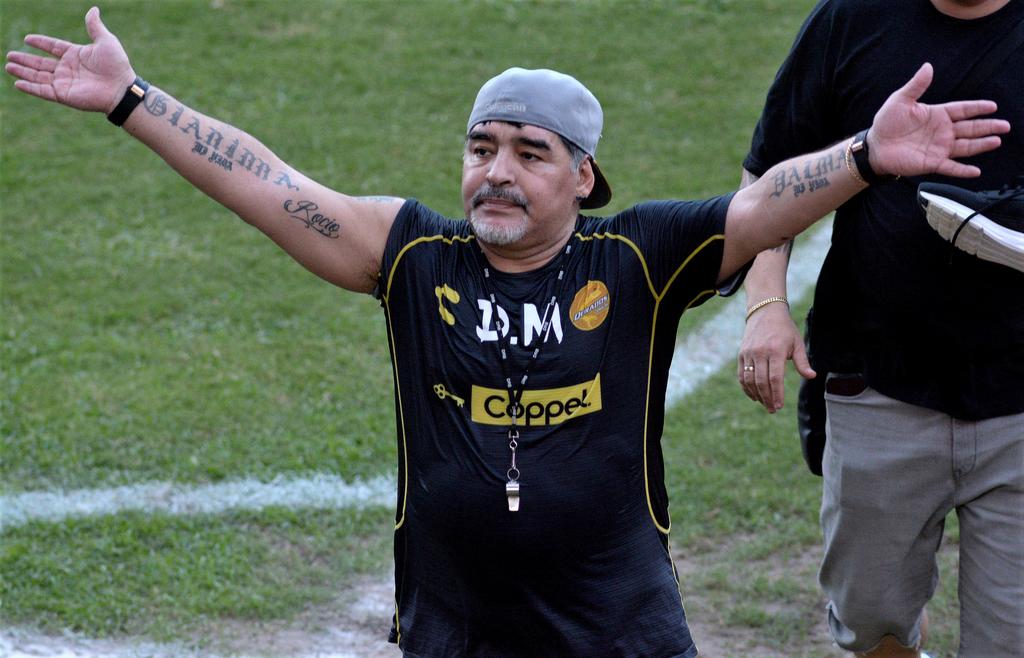 El 'Pelusa' permanece en el país austral debido a su estado de salud y no acompañó a la selección albiceleste en la Copa América que se disputa en Brasil. (ARCHIVO)