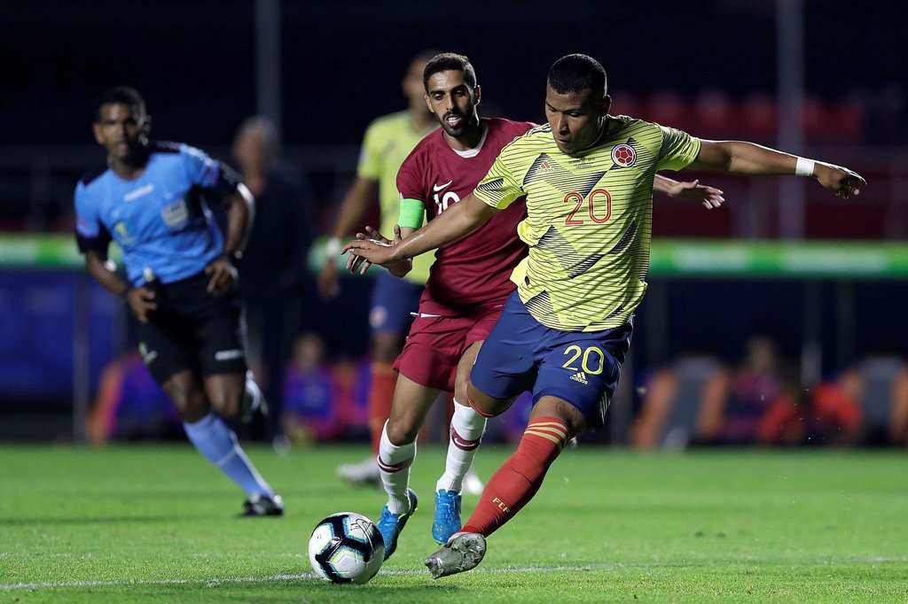 Colombia se coloca en la primera posición de su grupo con seis puntos, luego de sus dos victorias ante Argentina y la selección de Catar. (EFE)