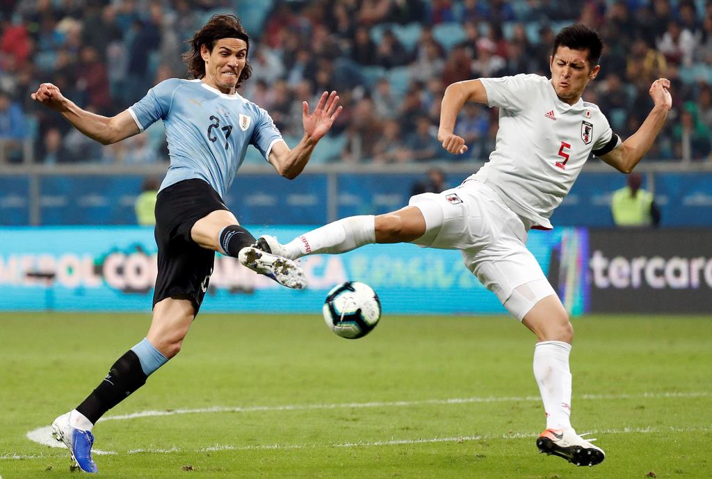 Entretenido empate entre Uruguay y Japón