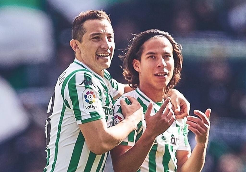 El Real Betis, equipo donde militan los jugadores mexicanos, Andrés Guardado y Diego Lainez, tendrá dos compromisos amistosos frente a dos clubes mexicanos. (ESPECIAL)