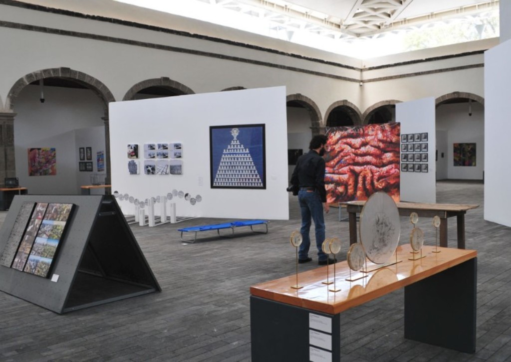 La funcionaria recordó que el Fondo busca que artistas y creadores se sostengan .
