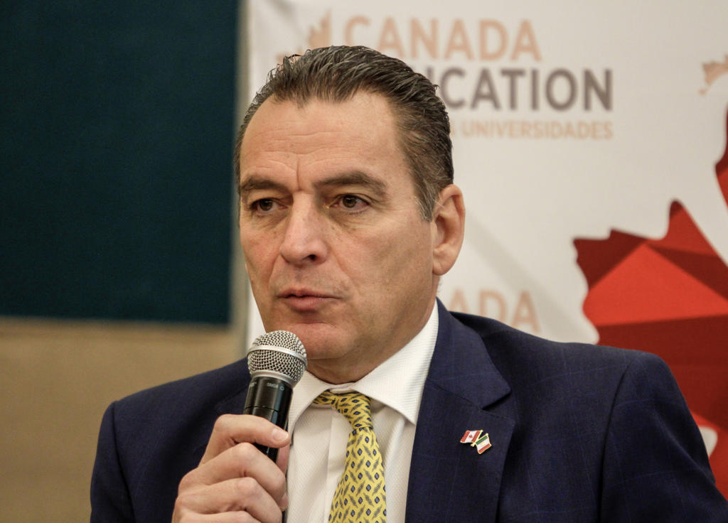 El embajador de Canadá en México, Pierre Alarie, consideró muy poco probable, casi imposible, que el Senado de su país pueda sesionar para ratificar el nuevo Tratado de Libre Comercio entre México, Estados Unidos y Canadá (T-MEC) antes de las elecciones del próximo 21 de octubre. (ARCHIVO)