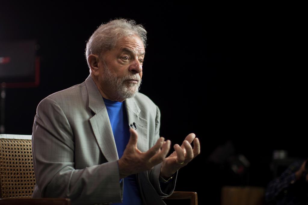 Lula insiste en que fue juzgado, condenado y preso como resultado de una persecución política. (EFE)