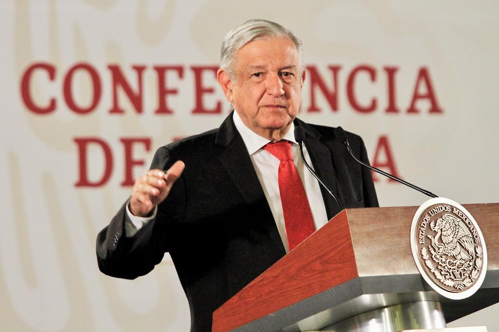 López Obrador reconoció que hubo un tropiezo, una caída en la producción de petróleo de Pemex, pero en junio ya se ha recuperado. (ARCHIVO)
