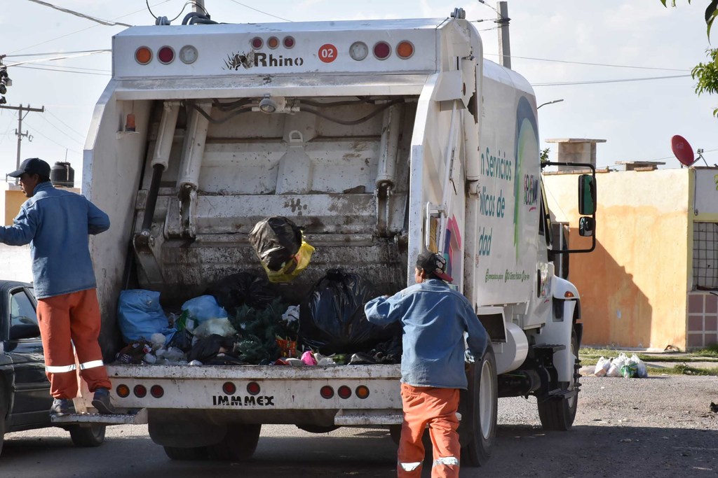 Aseguran que el servicio de recolección de basura en Gómez Palacio es eficiente, al grado de que no hay quejas. (EL SIGLO DE TORREÓN)