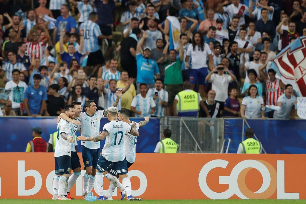 La albiceleste sueña con alzar la Copa América. (AGENCIA)
