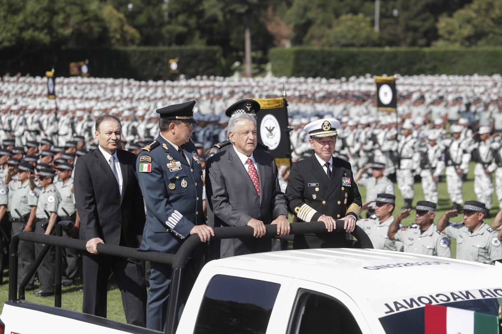 López Obrador ha realizado actos públicos polémicos, con es el caso de votaciones a mano alzada. (NOTIMEX)