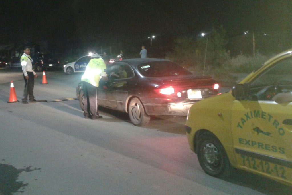 Detienen a 132 conductores en Torreón por manejar en estado de ebriedad; otros 38 recibieron una sanción. (EL SIGLO DE TORREÓN)