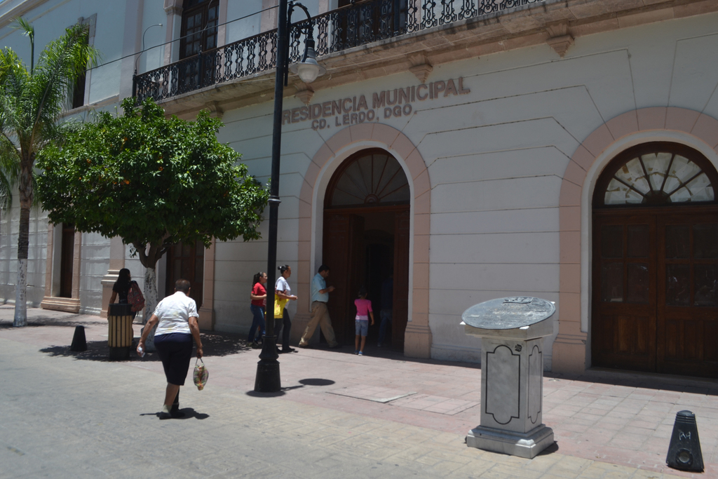 El Ayuntamiento de Lerdo que encabeza María Luisa González Achem se prepara para el proceso de entrega-recepción.