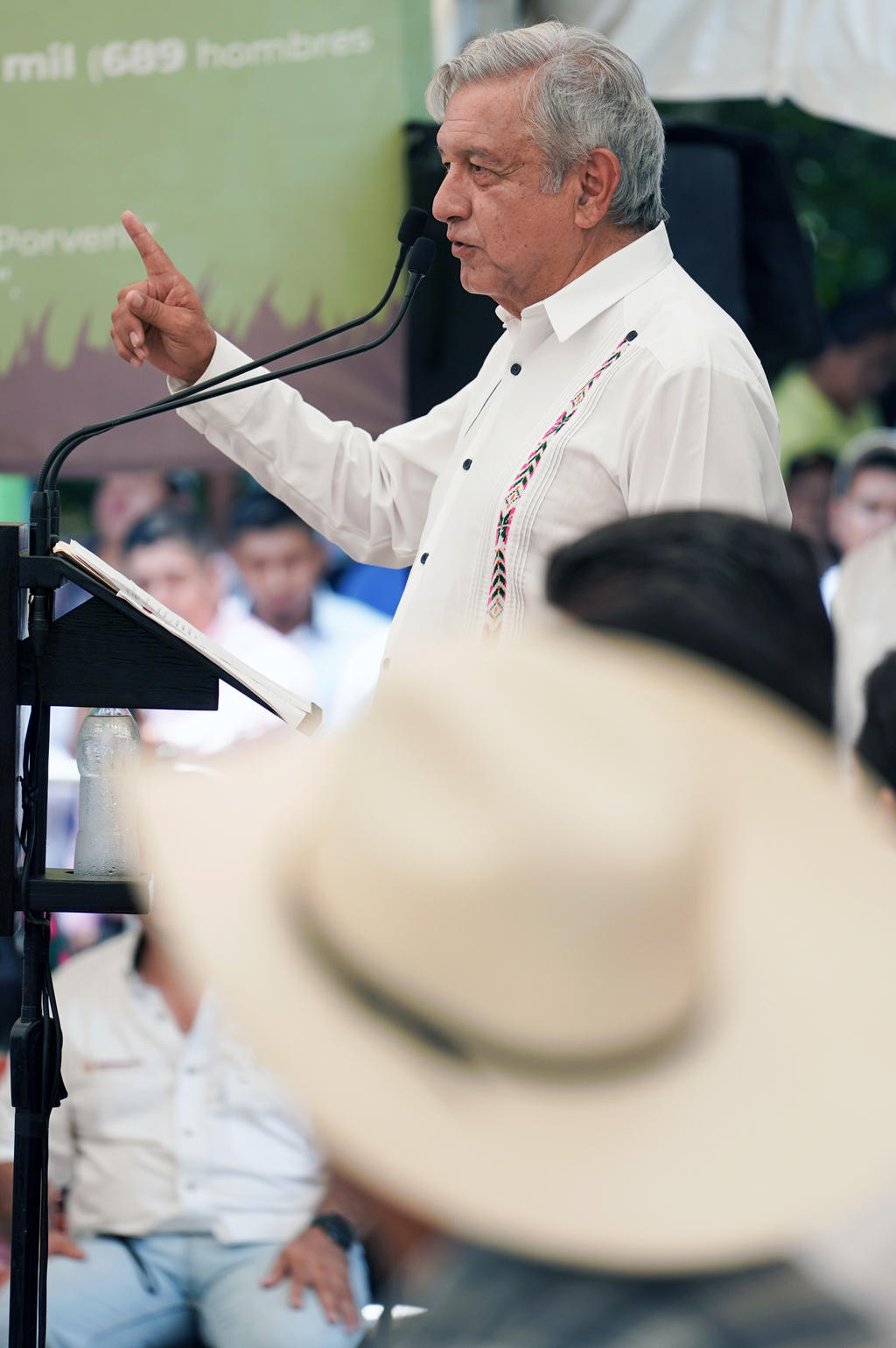 El presidente Andrés Manuel López Obrador inicia este viernes una gira de trabajo por el estado de Chiapas donde visitará los hospitales del sistema de atención a población abierta del Seguro Social, que se crearon hace 40 años como parte del programa IMSS-Coplamar. (ARCHIVO)