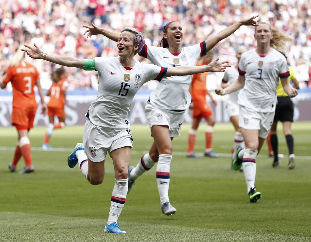 Estados Unidos logró el bicampeonato en la Copa Mundial Femenil Francia 2019, tras derrotar 2-0 a su similar de Holanda. (EFE)