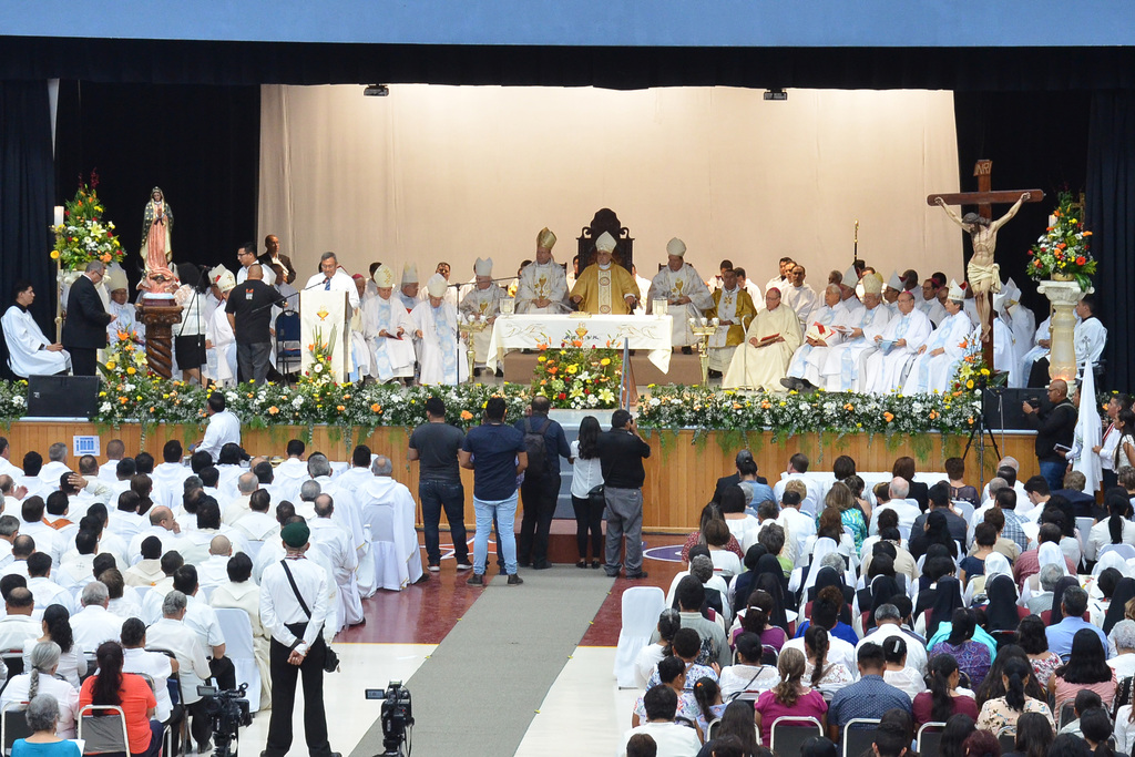 La diócesis informó que ni siquiera se había considerado el auditorio Centenario para el evento. (ARCHIVO)