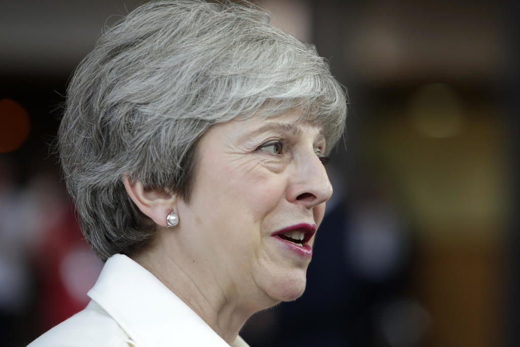 Un vocero de la primera ministra indicó en declaraciones que citó la BBC de Londres, que May consideró las filtraciones a la prensa de los memorandos confidenciales del diplomático británico como un hecho 'absolutamente inaceptable'. (ARCHIVO)
