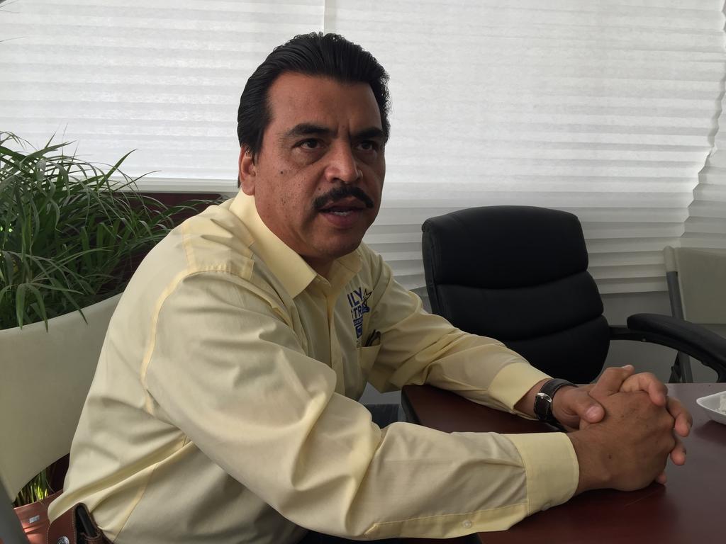 El dirigente municipal del PRD, Cecilio Campos Jiménez, dijo que la renuncia del titular de Hacienda, Carlos Urzúa, se presenta en un momento complicado en la economía y se suma a más de una docena de denuncias que se han registrado en los primeros siete meses de la administración federal. (ARCHIVO)