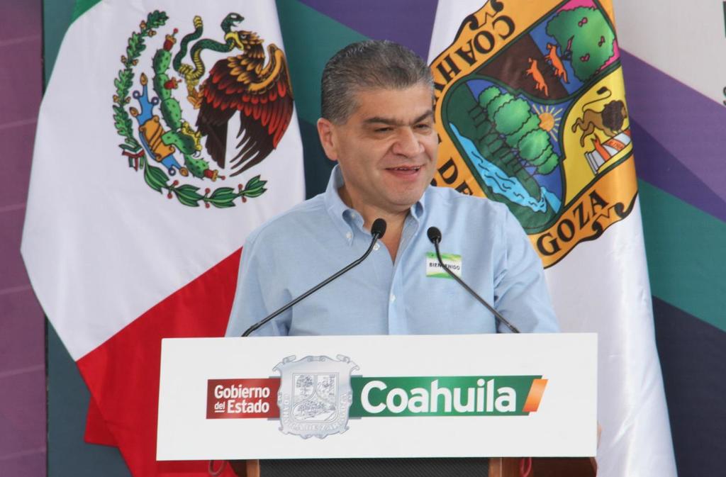 Riquelme dijo que se garantizará la prioridad a la familia, la seguridad y los derechos de las mujeres en Coahuila.