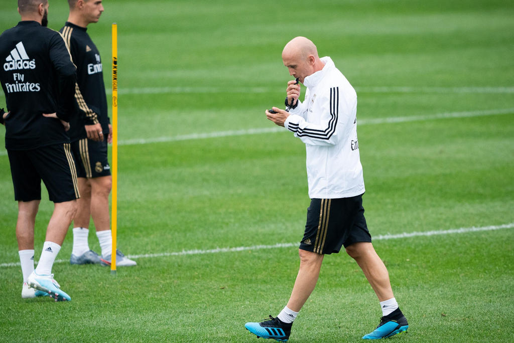 Zidane ha tenido que marcharse de la concentración poco antes de iniciar el cuarto día de entrenamiento en las instalaciones del Montreal Impact. (ARCHIVO)