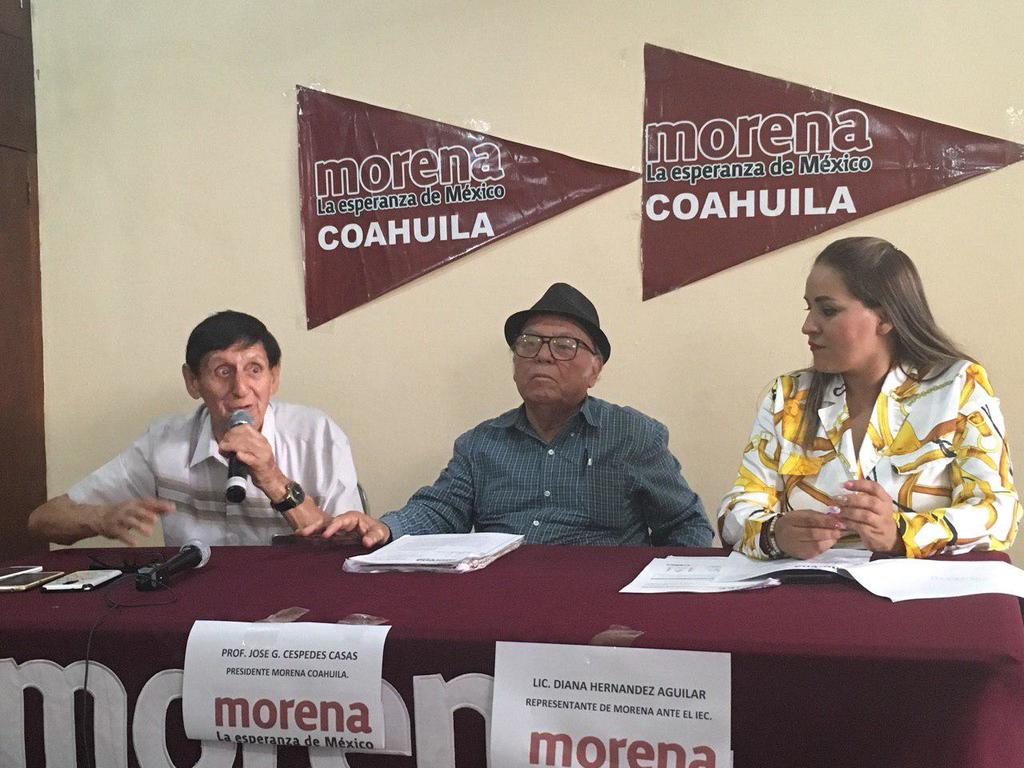 Se realizó una rueda de prensa en las instalaciones de Morena en Saltillo tras la sesión del IEC. (EL SIGLO DE TORREÓN)