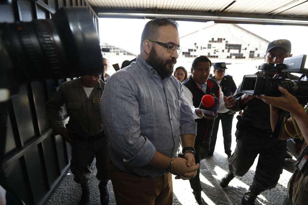 El 15 de abril de 2017, la entonces Procuraduría General de la República (PGR) informó sobre la detención de Javier Duarte en Guatemala. (ARCHIVO)
