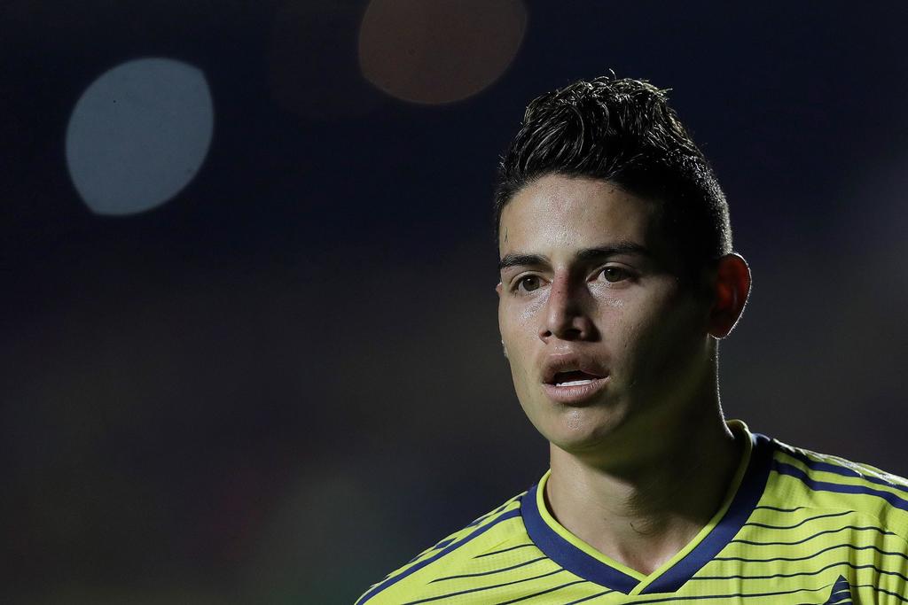 El colombiano aún desconoce dónde jugará la próxima temporada en el futbol europeo. (ARCHIVO)