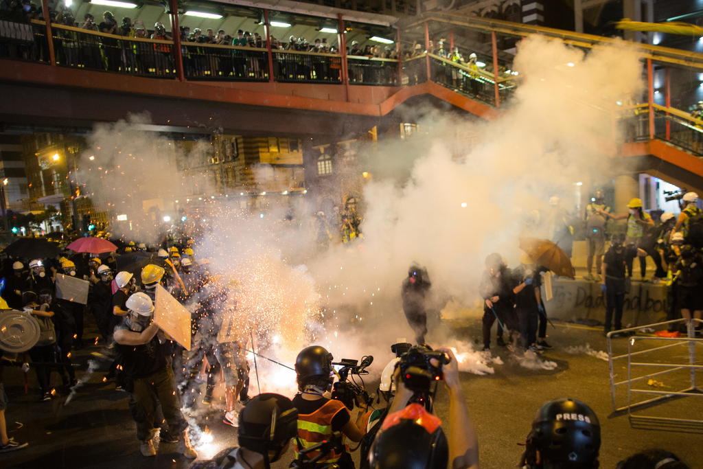 La marcha multitudinaria recorrió este domingo las calles de Hong Kong por séptimo fin de semana consecutivo. (EFE)