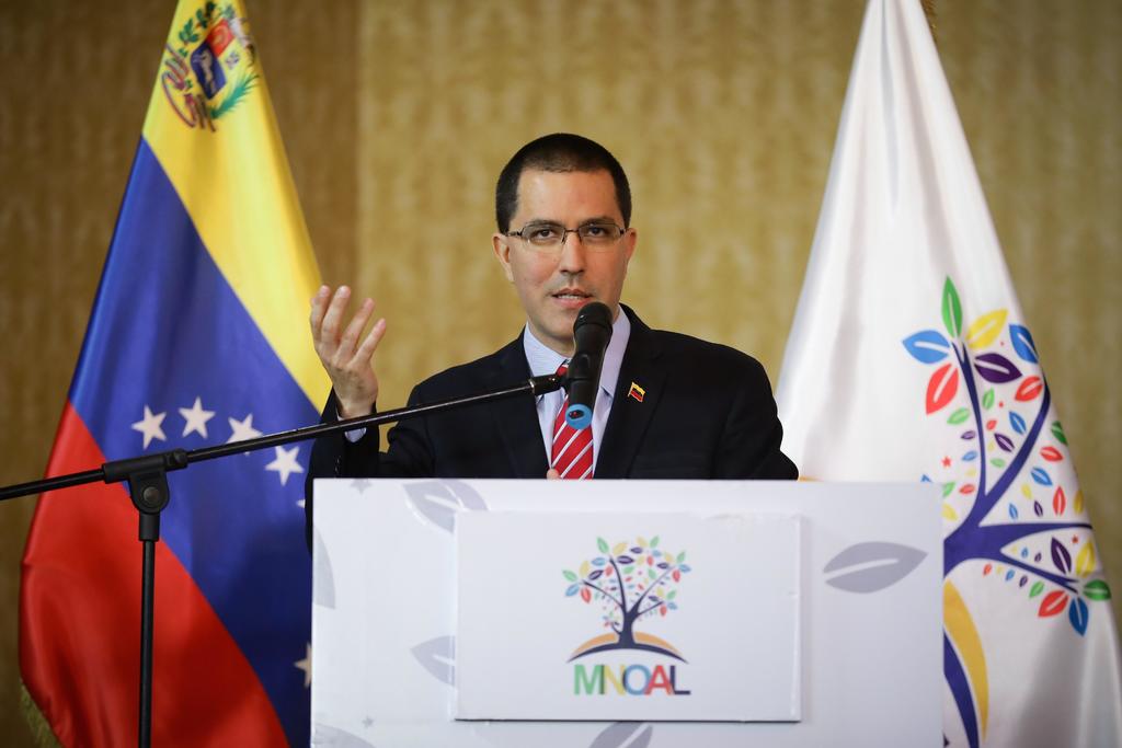 El ministro de Exteriores venezolano celebró en ese sentido el fracaso de la diplomacia de la guerra y señaló que en el encuentro participaron las 120 delegaciones que son miembros del movimiento. (EFE)