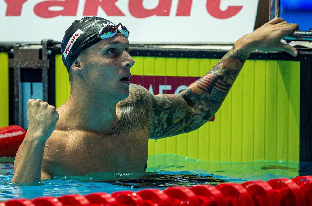 El estadounidense Caleb Dressel rompió el récord que tenía Michael Phelps en los 100 metros mariposa, al parar el cronómetro en 49:50, 32 centésimas más rápido que su compatriota.