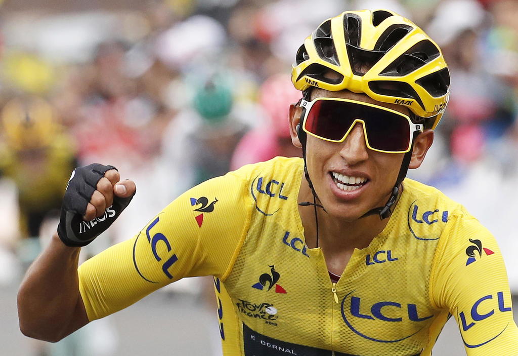 El virtual triunfo de Egan Bernal en el Tour de Francia, a falta del paseo en París, era la pieza que le faltaba al rompecabezas del ciclismo en Colombia. (EFE)