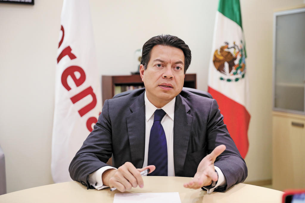 El encuentro se llevó a cabo en la capital de ese estado, en donde los legisladores de esa fuerza política, encabezados por Delgado Carrillo, platicaron con el mandatario estatal. (ARCHIVO)