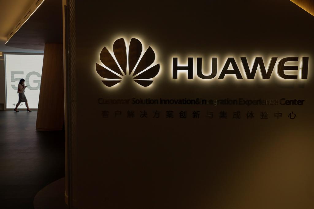 A pesar de las restricciones de Estados Unidos, el presidente de la junta directiva de Huawei, Liang Hua, resaltó este martes que las operaciones son fluidas y la organización es tan sólida como siempre. (ARCHIVO)
