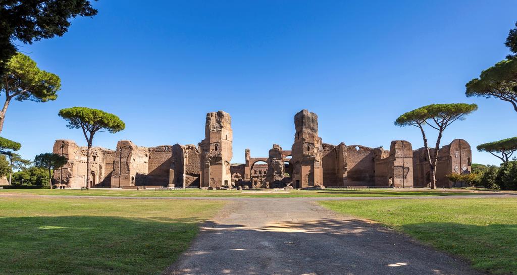Las Termas de Caracalla, mandadas construir por el emperador que las da nombre en el 216 d.C, es uno de los más grandes y mejor conservados complejos termales de la Antigüedad. (ARCHIVO)