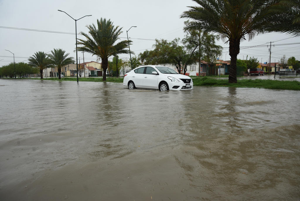 Jorge Zermeño se refirió a la lluvia que se registró durante la primera semana de septiembre de 2018, cuando en unos pocos días se captó el doble de la cantidad anual de agua que regularmente cae en el municipio. (ARCHIVO)