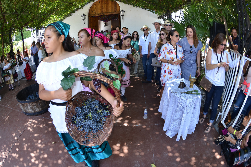 Parras está de fiesta por la celebración de la Feria de la Uva y el Vino, que comienza hoy viernes 2 de agosto. (EL SIGLO DE TORREÓN)