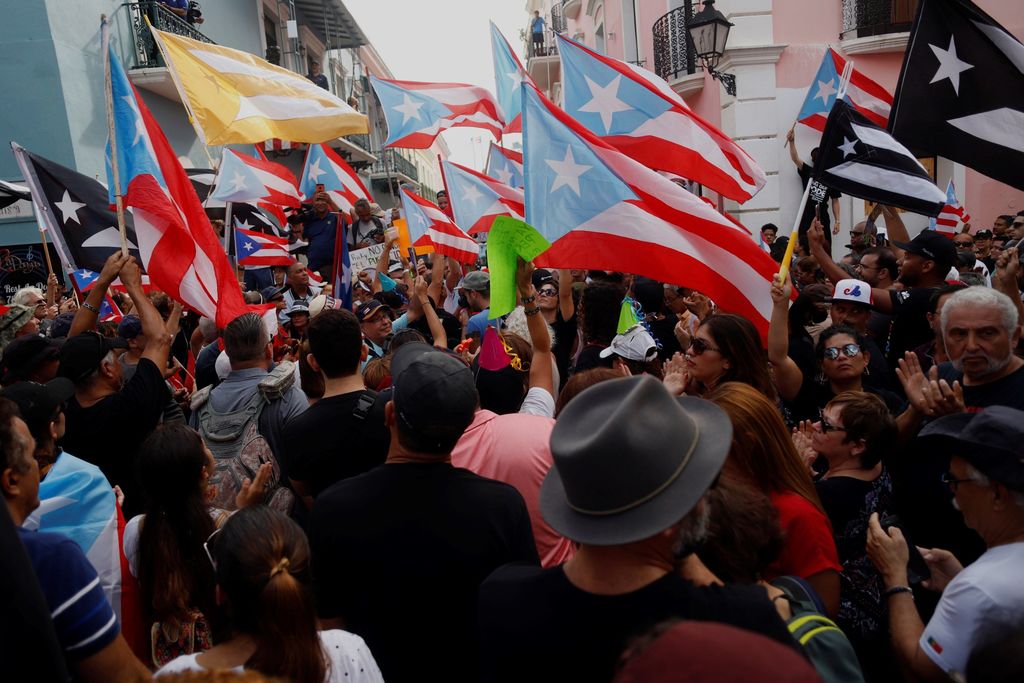 Miles celebraron la tarde del viernes la renuncia de Ricardo Rosselló a la gubernatura de Puerto Rico.